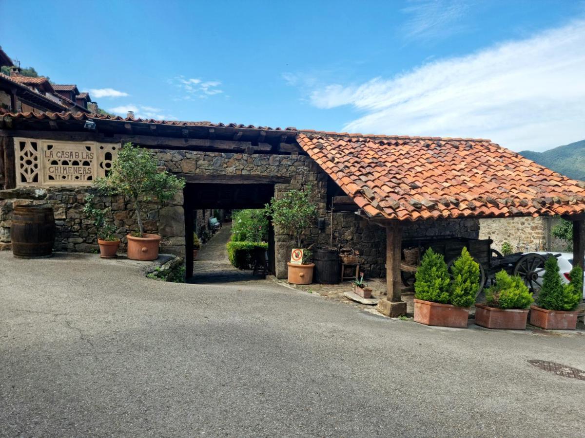 La Casa de las Chimeneas Tudes Exterior foto