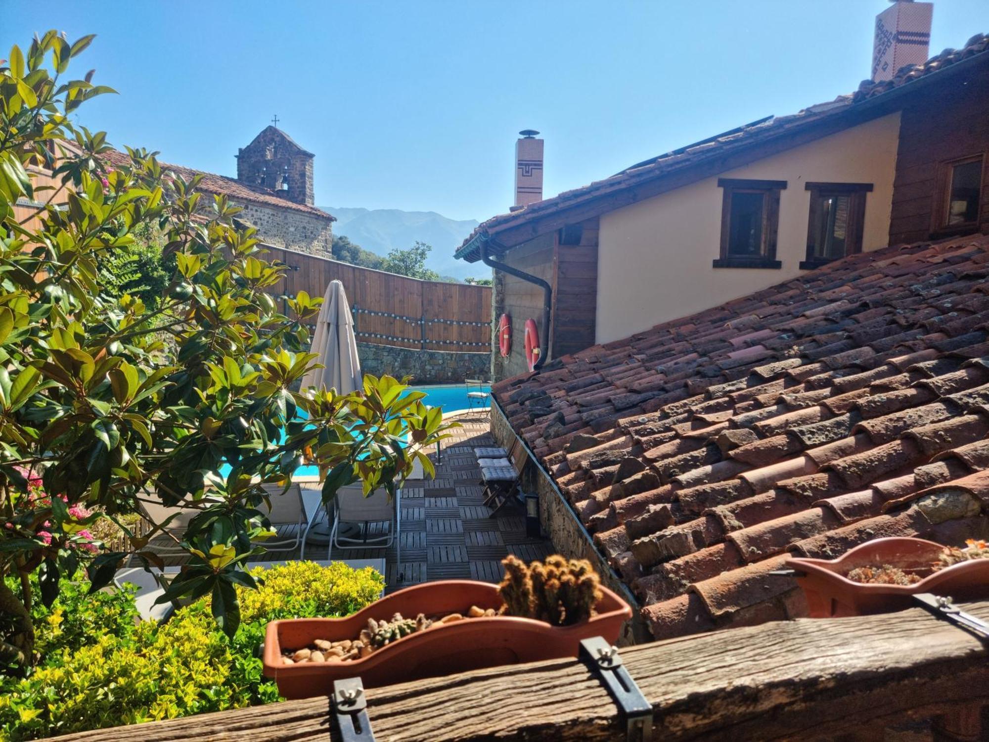 La Casa de las Chimeneas Tudes Exterior foto
